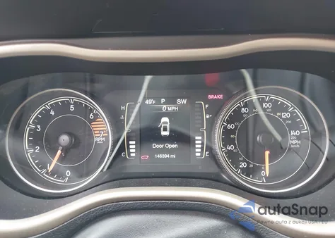 2017 Jeep Cherokee Latitude Fwd from USA, damaged, VIN 1C4PJLCBXHW643247